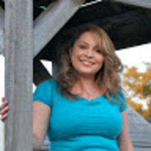 Meet your Posher, Lynnette